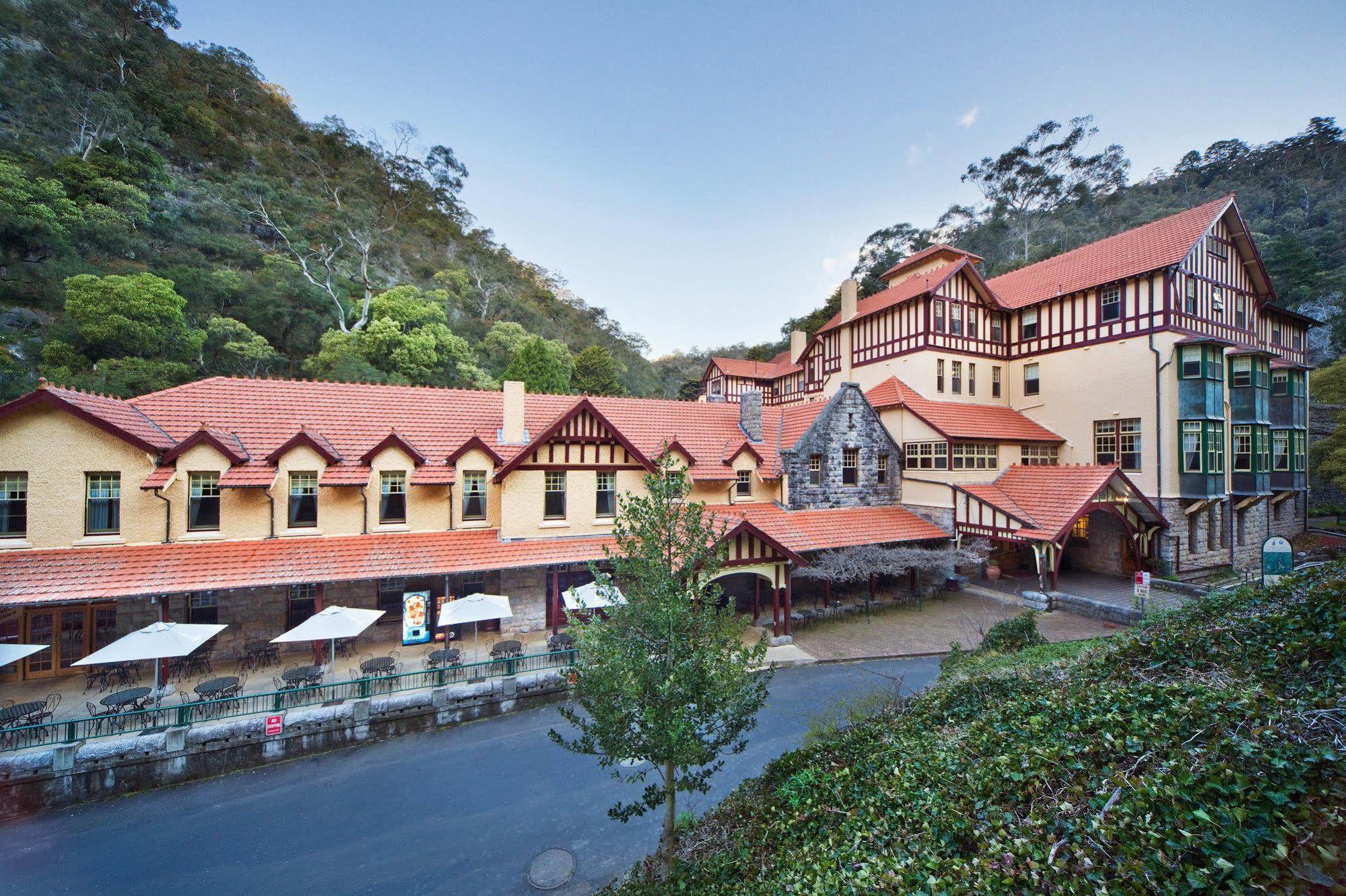 Jenolan Caves House Hotel Екстериор снимка